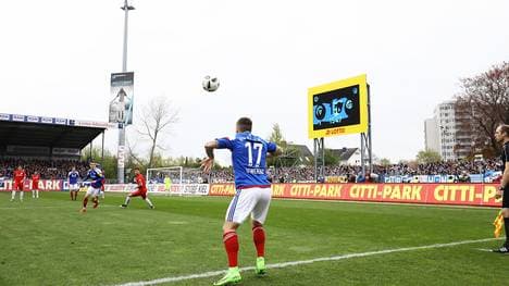 Das Stadion von Holstein Kiel ist gemäß DFL-Statuten zu klein für die Bundesliga