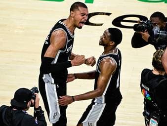 Paukenschlag in den NBA-Playoffs