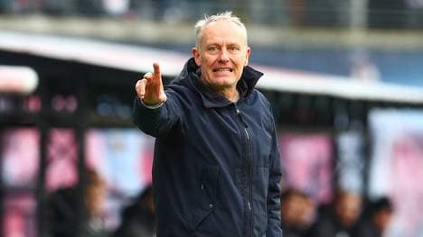 Christian Streich bleibt dem SC Freiburg weiter treu