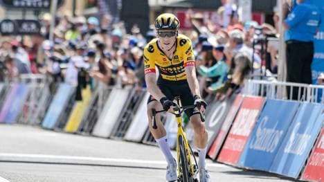 Dennis beendete seine Karriere im Jahr 2023