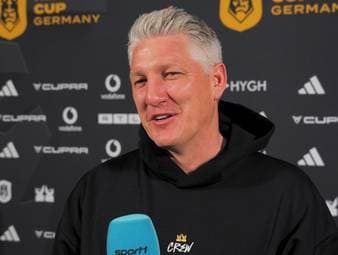 Bastian Schweinsteiger ist seit diesem Jahr Präsident der "Kings League". Im Interview mit SPORT1 verrät er, welchen Spieler er gerne in der Kings League sehen würde. 