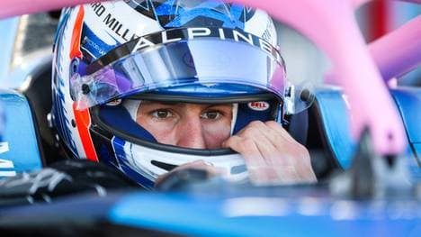 Victor Martins holt sich Sieg in Silverstone