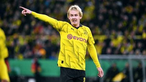 Julian Brandt trifft mit Dortmund am Samstag auf Bayern