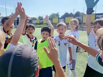 Ein letztes Gruppenspiel hat die Nationalmannschaft noch vor der Brust. Doch was können wir gegen Ecuador erwarten? Unsere Nachwuchsexperten wissen Bescheid.