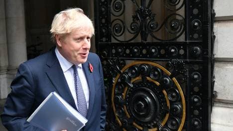 Laut Johnson sollen die Restriktionen gelockert werden