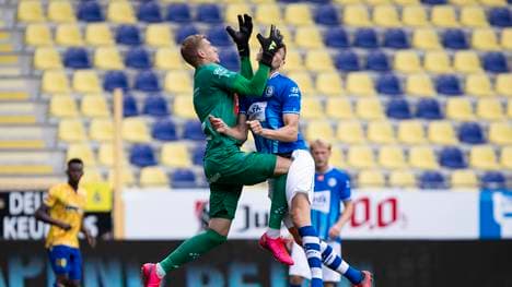 Igor Plastun musste nach diesem Zusammenprall umgehend an seinem besten Stück genäht werden
