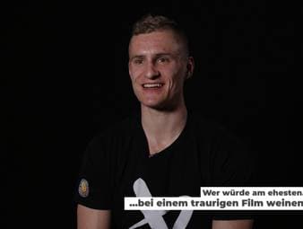 Unsere Challenge für die deutsche Eishockey-Nationalmannschaft: Bei "Wer würde am ehesten..." muss das DEB-Team einen Spieler auswählen - und dabei knifflige Fragen beantworten.