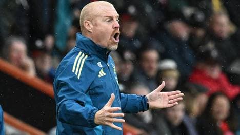 Sean Dyche kann das Schiedsrichterverhalten rund um den Eckball nicht nachvollziehen