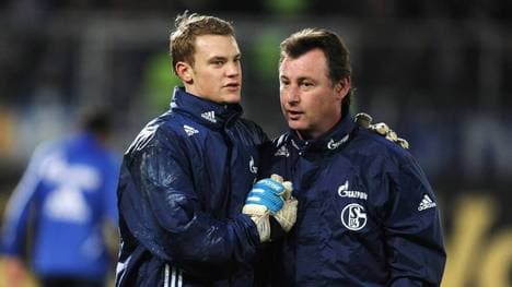 Bernd Dreher (r.) arbeitete zwischen 2009 und 2011 mit Manuel Neuer (l.) zusammen