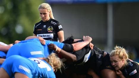 Stefania Evans erhält kurioses TikTok-Verbot wegen einer Po-Panne beim Rugby