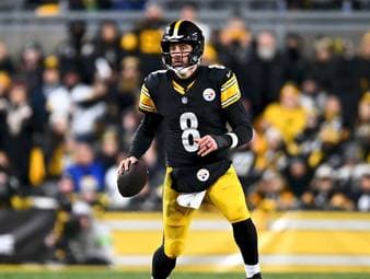 Steelers-Eigentümer Art Rooney II erwartet eine Entscheidung von Aaron Rodgers bis zum NFL-Draft. Coach Mike McCarthy fühlt sich derweil an seine Zeit mit Brett Favre erinnert.