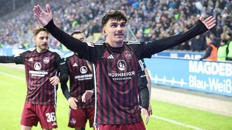 Can Uzun bejubelt seinen Siegtreffer gegen den 1. FC Magdeburg