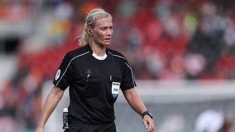 Austria v Switzerland - UEFA Women's Euro 2017: Group C