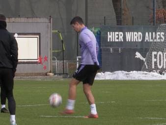 Mathias Rasmussen soll das Mittelfeld des FC St. Pauli verstärken. Der Norweger ist in der Bundesliga ein unbeschriebenes Blatt. Doch sein Cousin dürfte den Fans bestens bekannt sein.