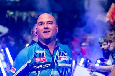 Ex-Darts-Weltmeister blamiert sich 