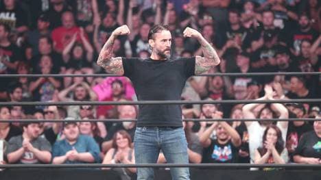 AEW und CM Punk sollen an einem Comeback-Plan arbeiten