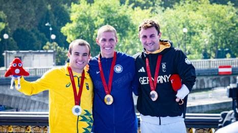 Schulz (r.) rückt nach Dopingfall Cordeiro (l.) auf