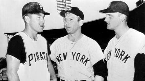 Rekordauktion in den USA für eine Baseball-Karte von Mickey Mantle (m.)