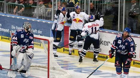 Der EHC Red Bull München drehte im zweiten Drittel auf