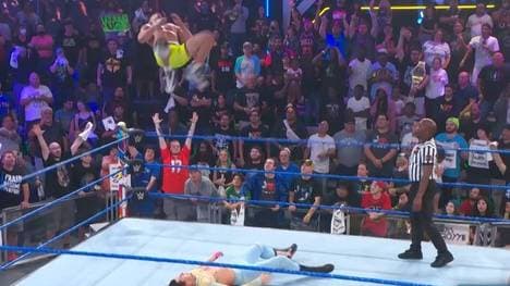 Julius Creed zeigte bei WWE NXT In Your House eine Shooting Star Press