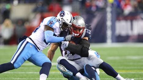 NFL: Jurrell Casey (l.) von den Tennessee Titans will auch weiterhin an seinen Protesten festhalten