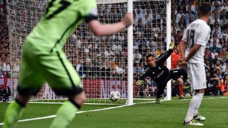 FBL-EUR-C1-REALMADRID-MAN CITY