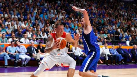 Daniel Theis hofft auf eine Teilnahme an der Basketball-WM in China