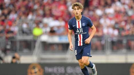 Adil Aouchiche kam bereits in der Ligue 1 für PSG zum Einsatz