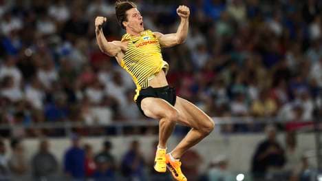 Oleg Zernikel bejubelt einen überraschenden Medaillen-Gewinn