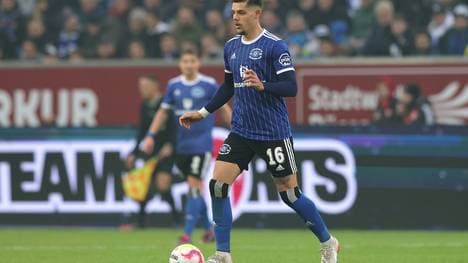 Montero ersetzt erkrankten David im Relegationsspiel