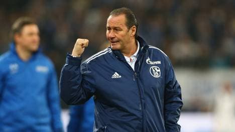 Huub Stevens gewann mit Schalke 04 1997 den UEFA-Cup