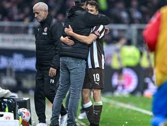 Kaars zu Vorbereiter Fujita: "Was zu Weihnachten schenken"