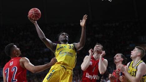 FC Bayern Basketball v Alba Berlin - Play Offs Final Game 1