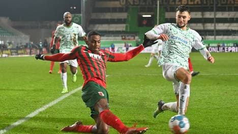 Bauer spielt seit 2014 für Greuther Fürth