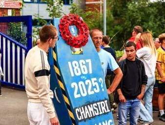 Krisen-Klub versinkt im Chaos