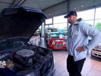 PS Profi- Zuschauerin Carolin hat einen großen Traum: Die junge Dame wünscht sich einen Oldtimer deutscher Herkunft für schmale Kasse. Das maximale Budget liegt bei 12.000 Euro. Die PS Profis Jean Pierre und Sid durchforsten für Carolin den Ruhrpott und nehmen unter anderem einen BMW 628 CSI und einen Mercedes 500 SEC unter die Lupe.