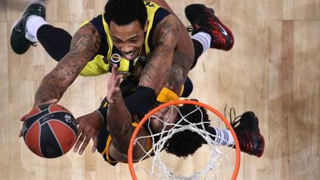 Malcolm Thomas schließt sich dem FC Bayern an 