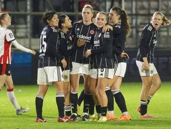 Später Doppelschlag lässt Frankfurt jubeln