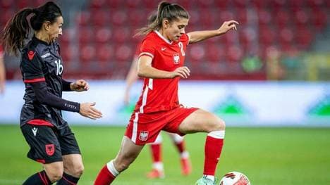 Martyna Wiankowska (r.) nun beim 1. FFC Turbine Potsdam