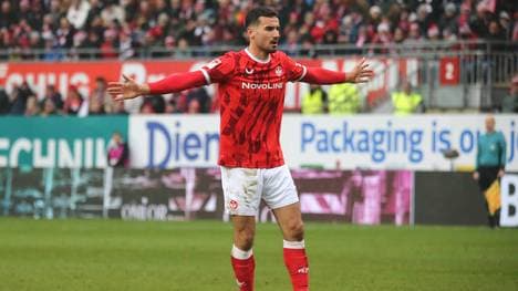 Der 1. FC Kaiserslautern fährt einen späten aber klaren Sieg