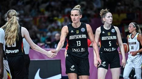 Leonie Fiebich (m.) kam gegen Belgien auf acht Punkte