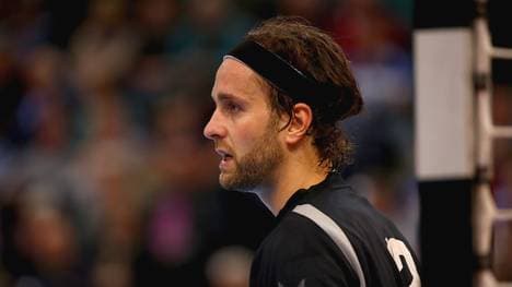 Die Füchse Berlin um Silvio Heinevetter gewinnen bei Lugi HF