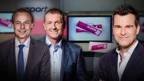 Moderator Oliver Schwesinger (r.) empfängt Olaf Thon (l.) und Thomas Strunz