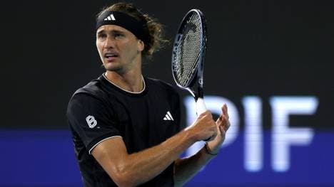 Tennisstar Alexander Zverev feiert seinen Auftaktsieg in Miami 