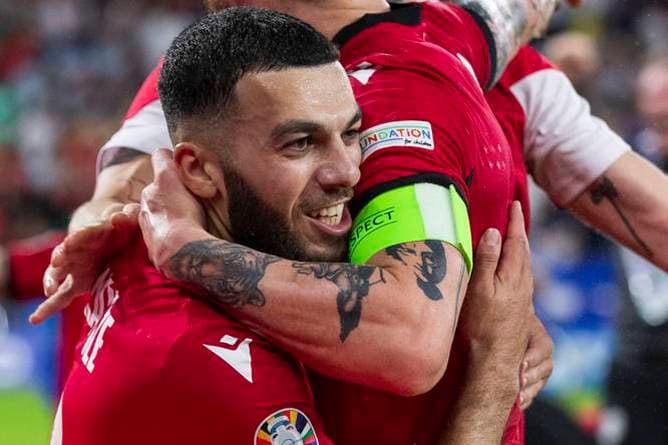 Transfer-Glück! Absteiger kauft EM-Shootingstar