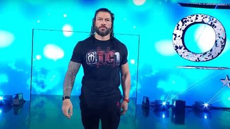 Roman Reigns feierte bei WWE RAW sein Comeback