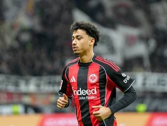 "Es schmerzt, ihn in einem anderen Trikot zu sehen"