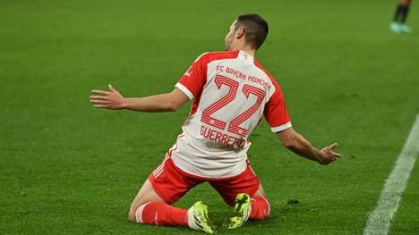 Raphael Guerreiro bejubelt seinen Debüt-Treffer gegen Heidenheim 