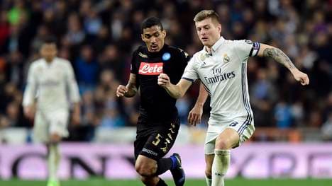 FBL-EUR-C1-REALMADRID-NAPOLI