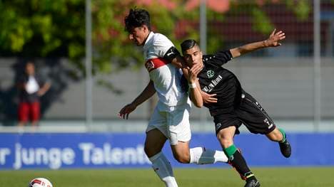 U17 VfB Stuttgart v U17 Hannover 96 - B-Juniors Bundesliga Semi Final